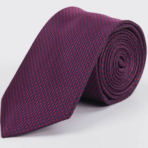 Прокат бордового галстука с мелким узором для мужских костюмов