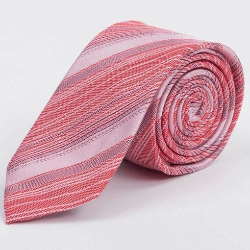 Арендовать красный галстук в мульти полоску для мужских костюмов