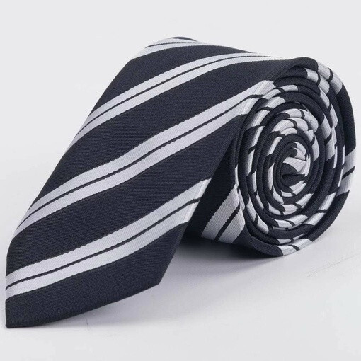 Арендовать черный галстук в широкую двойную белую полосу для мужского костюма