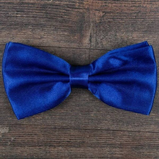 Прокат бабочки светло-синего цвета для мужских костюмов