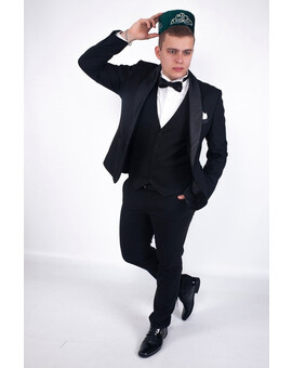 Классический черный мужской костюм - смокинг, изображение 1